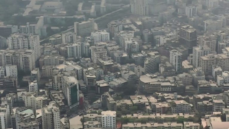 মেগাসিটি নাকি নীরব ঘাতকের ডেরা? ঢাকার বাতাসে বিশ্ব স্বাস্থ্য সংস্থার গাইডলাইনের চেয়ে ১০ গুণ বেশি বিষ!