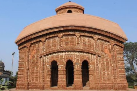পাবনার প্রাচীন স্থাপত্য জোড়বাংলা মন্দির